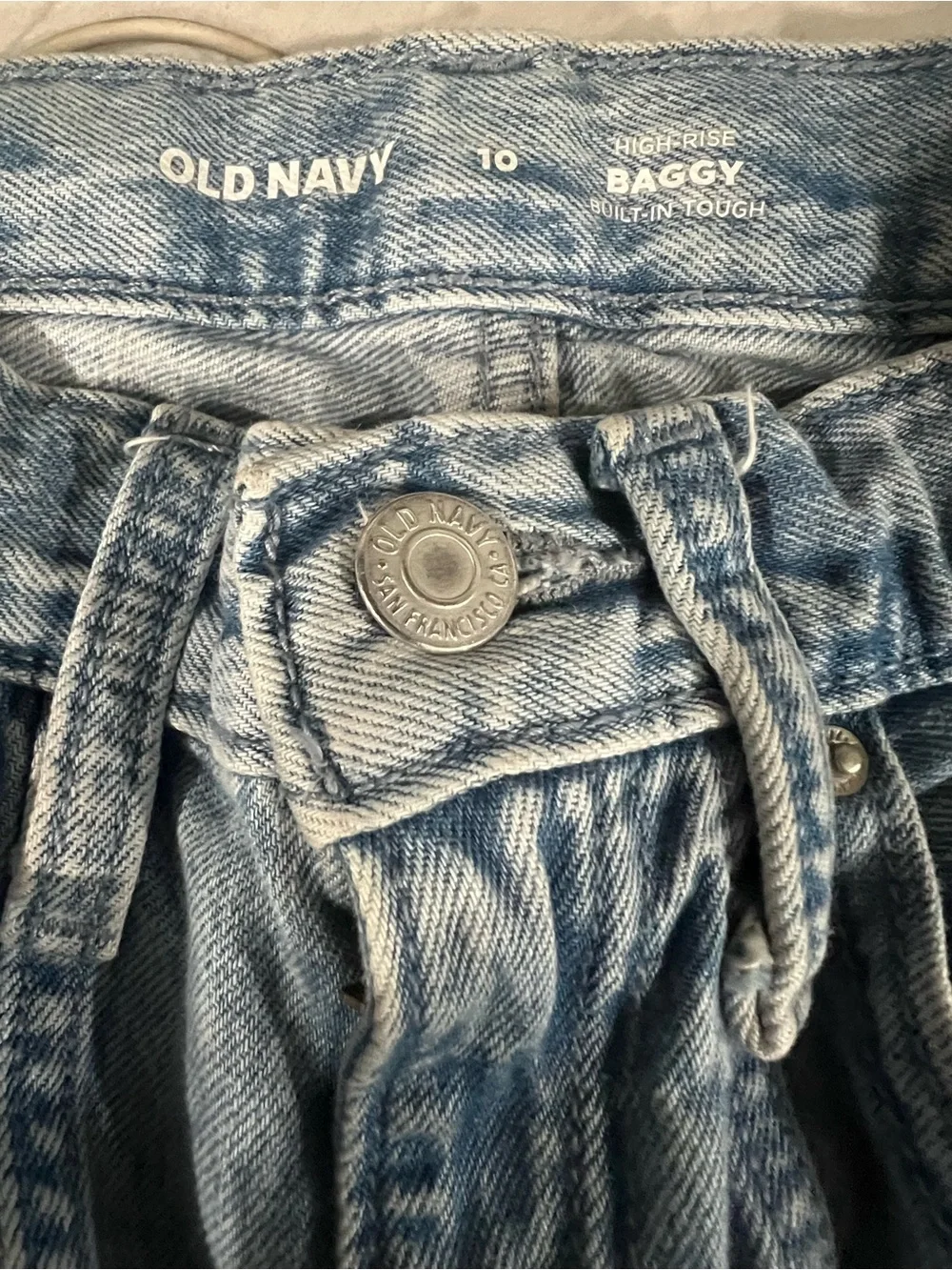 Girl’s Old Navy Light Blue Wide-Leg Cargo Jeans
